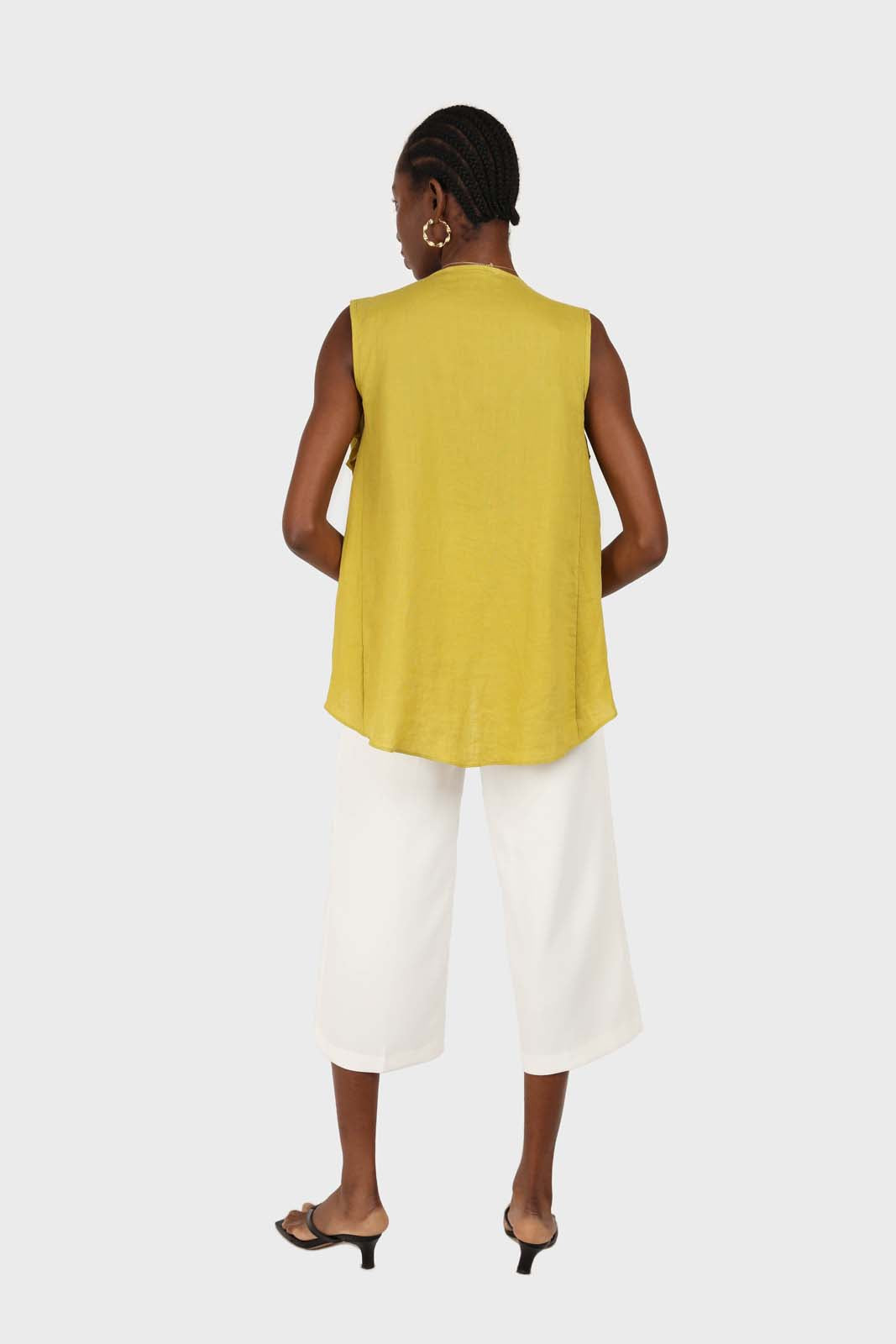 Green linen layered ruffle sleeveless wrap top_5