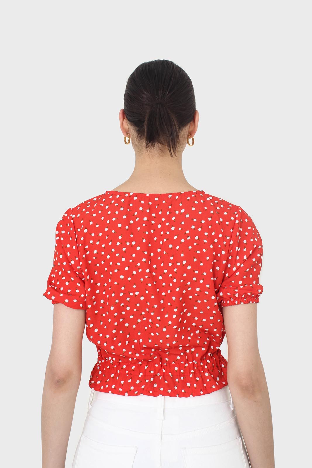 Red and white floral cropped blouse_6