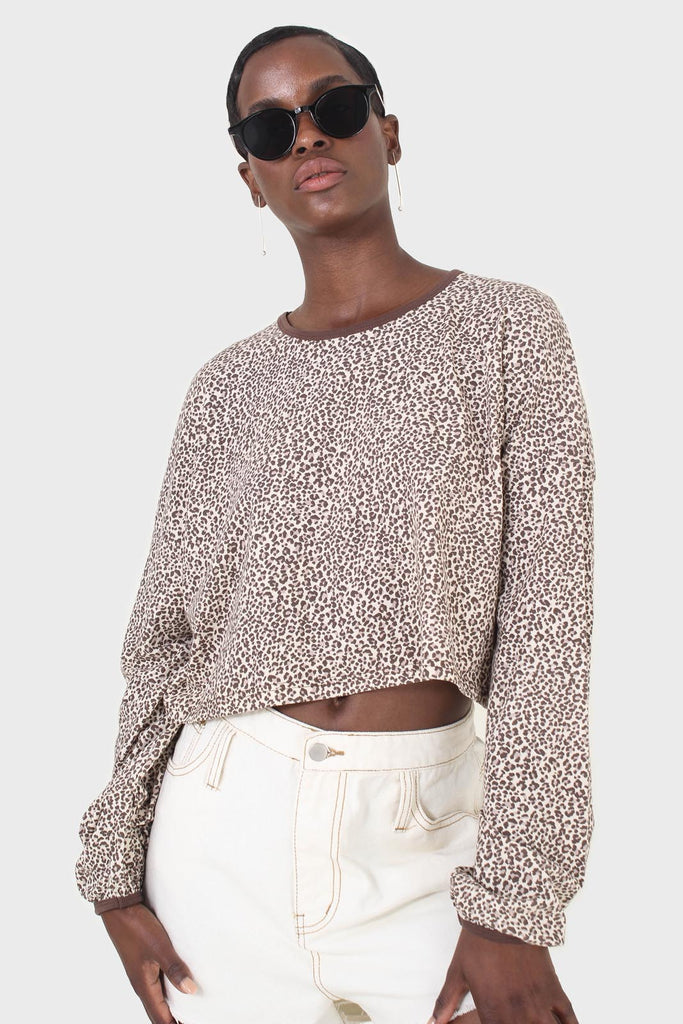 Ivory and brown leopard print cropped long sleeved top_3