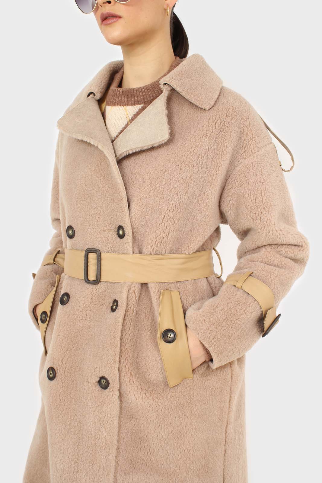 Beige vegan leather trim belted teddy coat_5