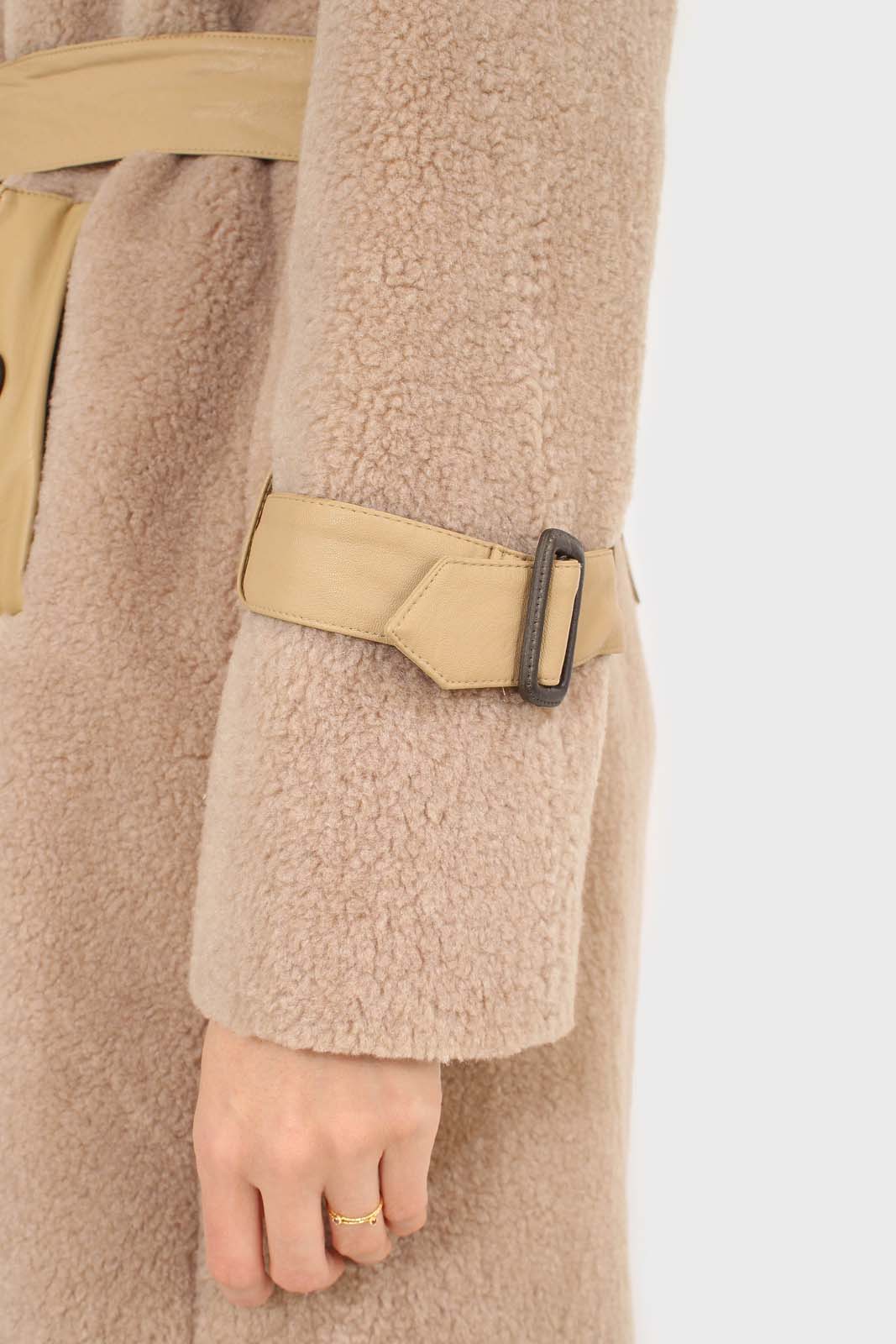 Beige vegan leather trim belted teddy coat_8