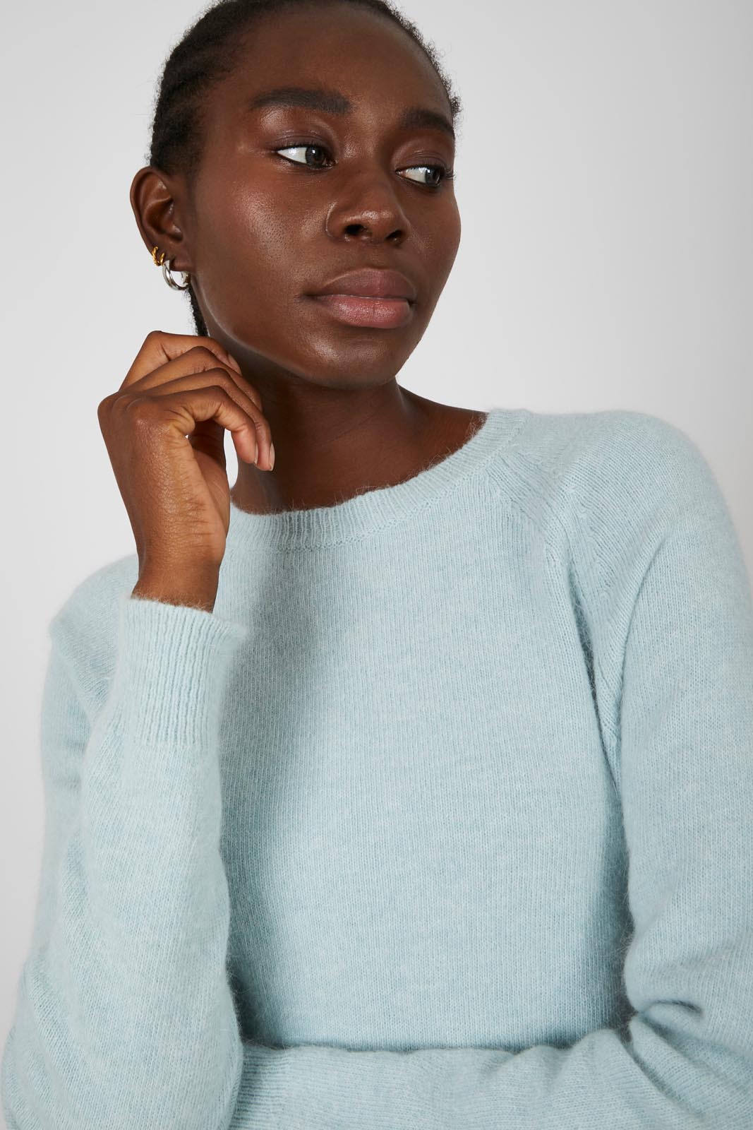 Mint crew neck raglan sleeve wool jumper_2