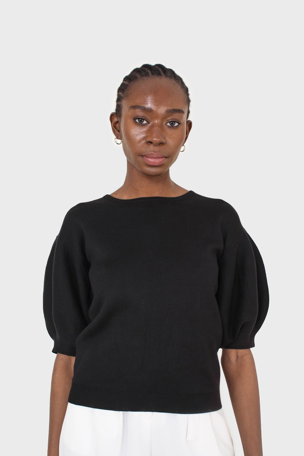 Black short balloon sleeved jumper_5