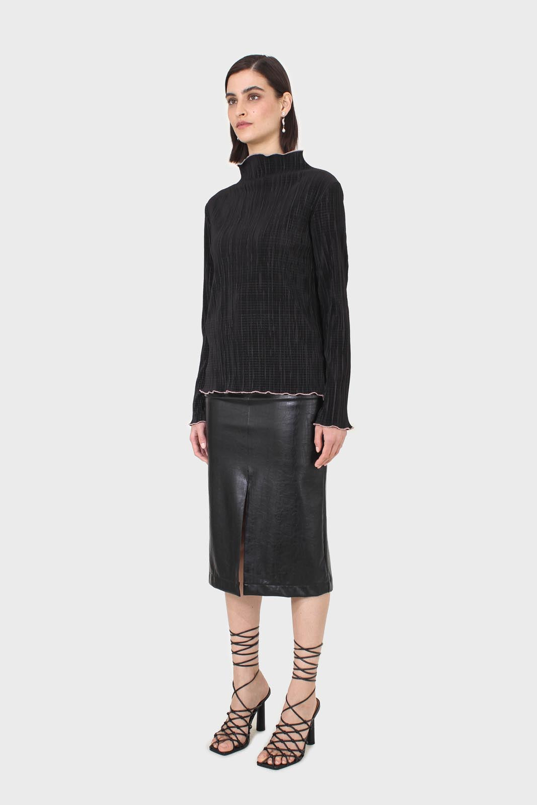 Black micro pleat pink contrast trim long sleeved top_5