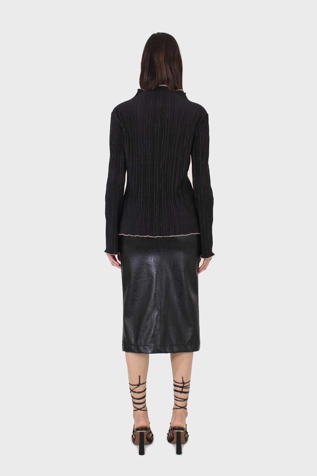 Black micro pleat pink contrast trim long sleeved top_6
