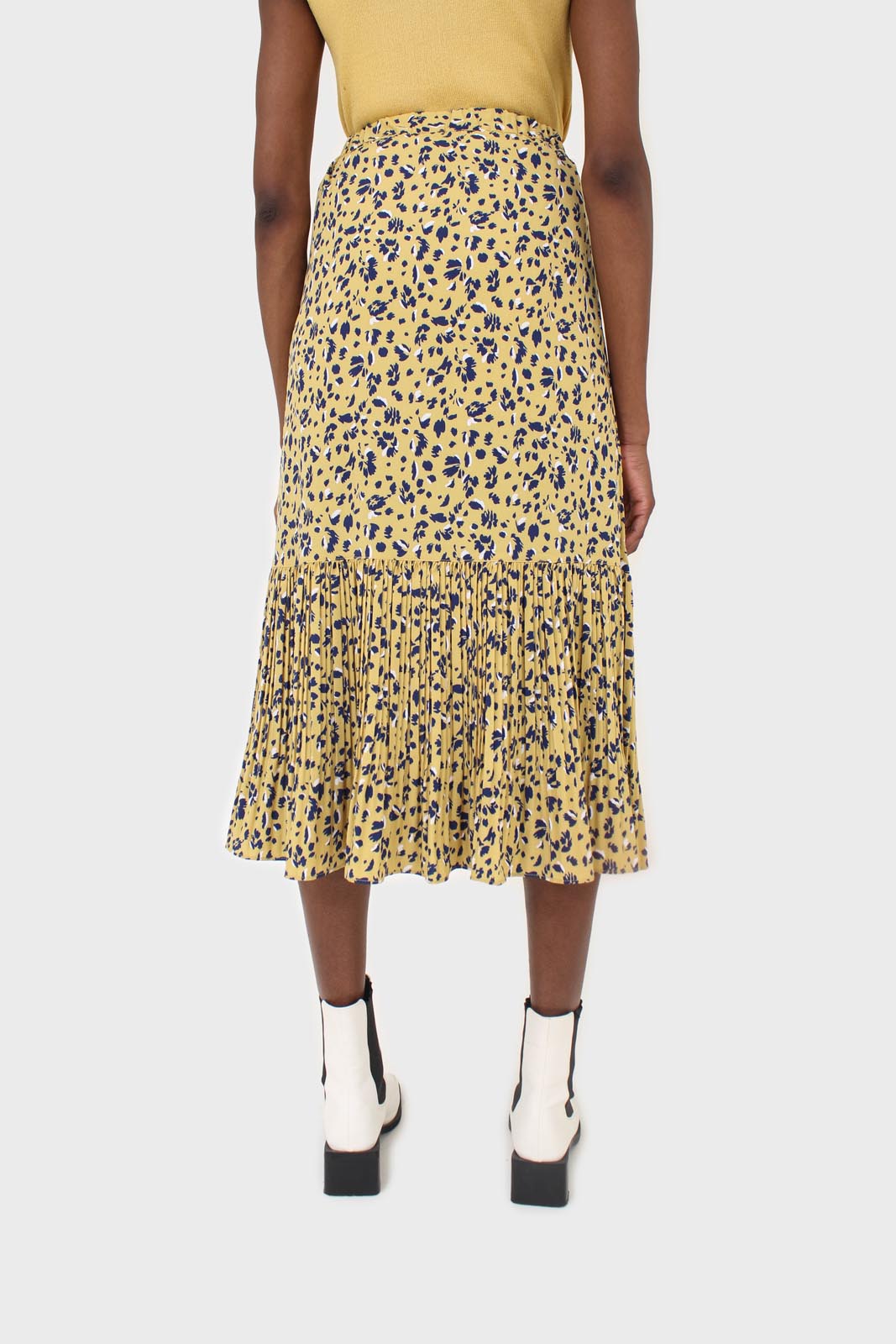 Yellow and blue animal print pleat hem maxi skirt_5