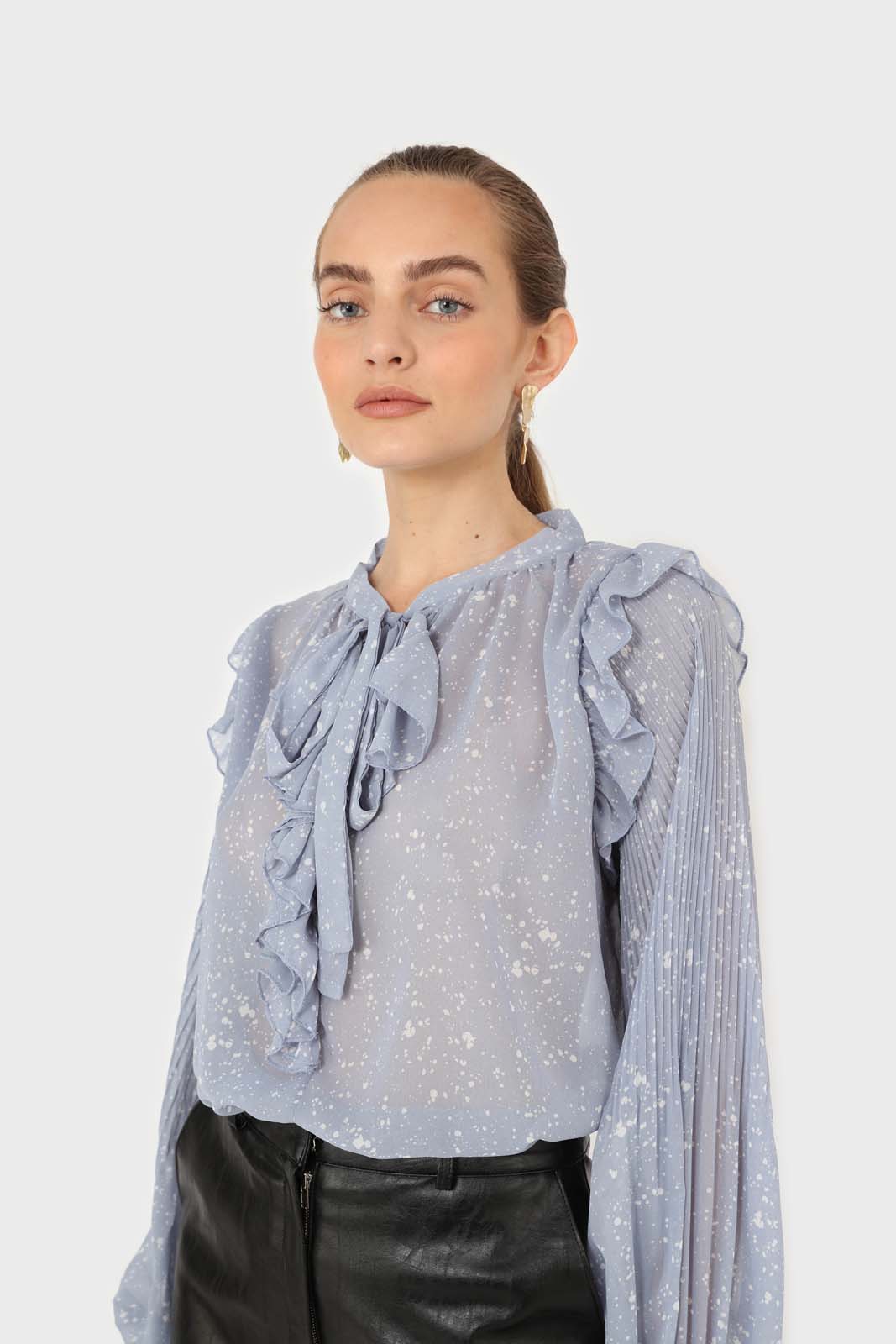 Light blue splatter print ruffled micropleat blouse_9