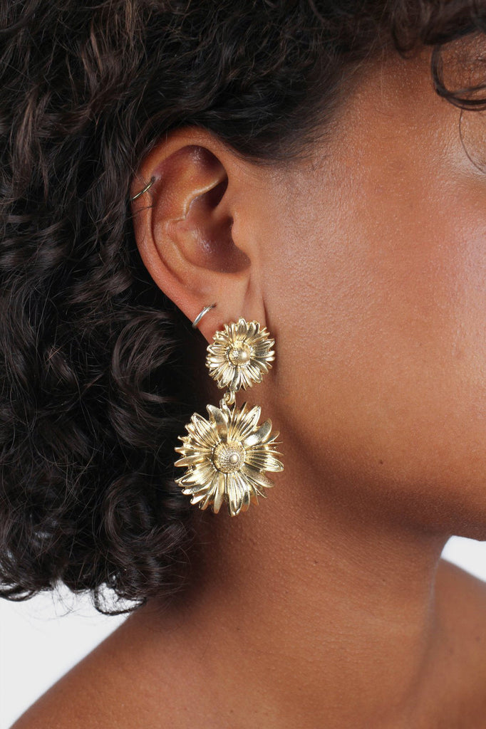 Gold daisy double drop earrings_1
