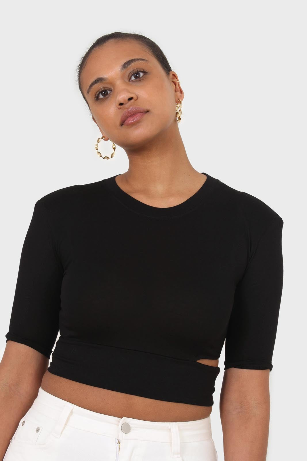 Black side slit padded shoulder tee_1