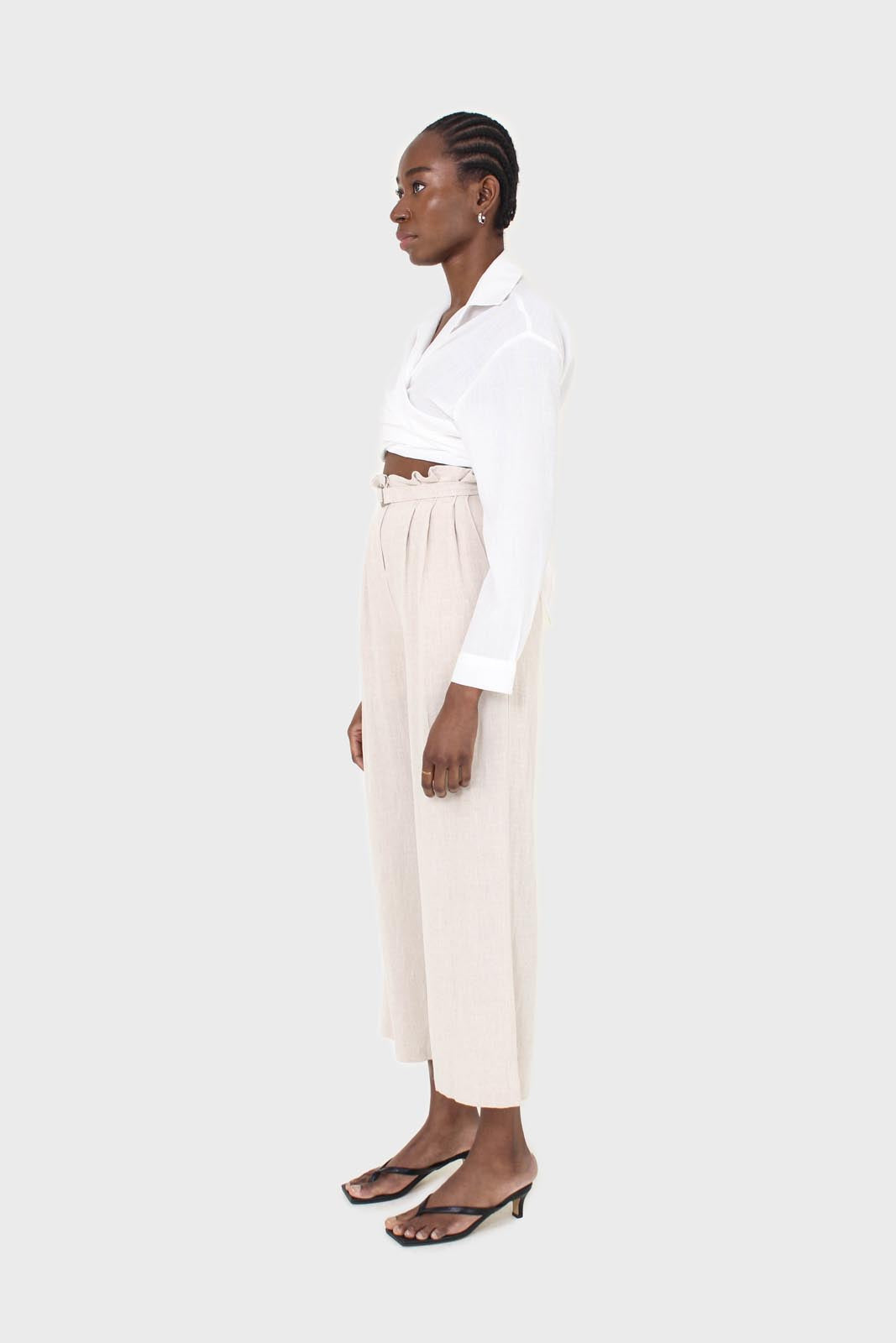 Oatmeal linen belted loose fit trousers_2