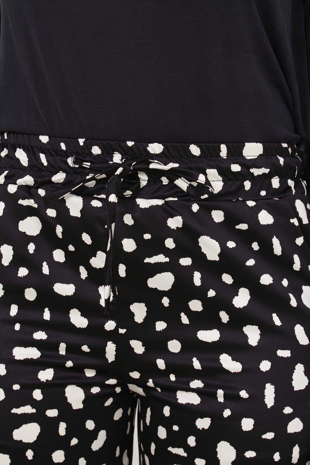 Black and white blotch print satin loose fit trousers_6