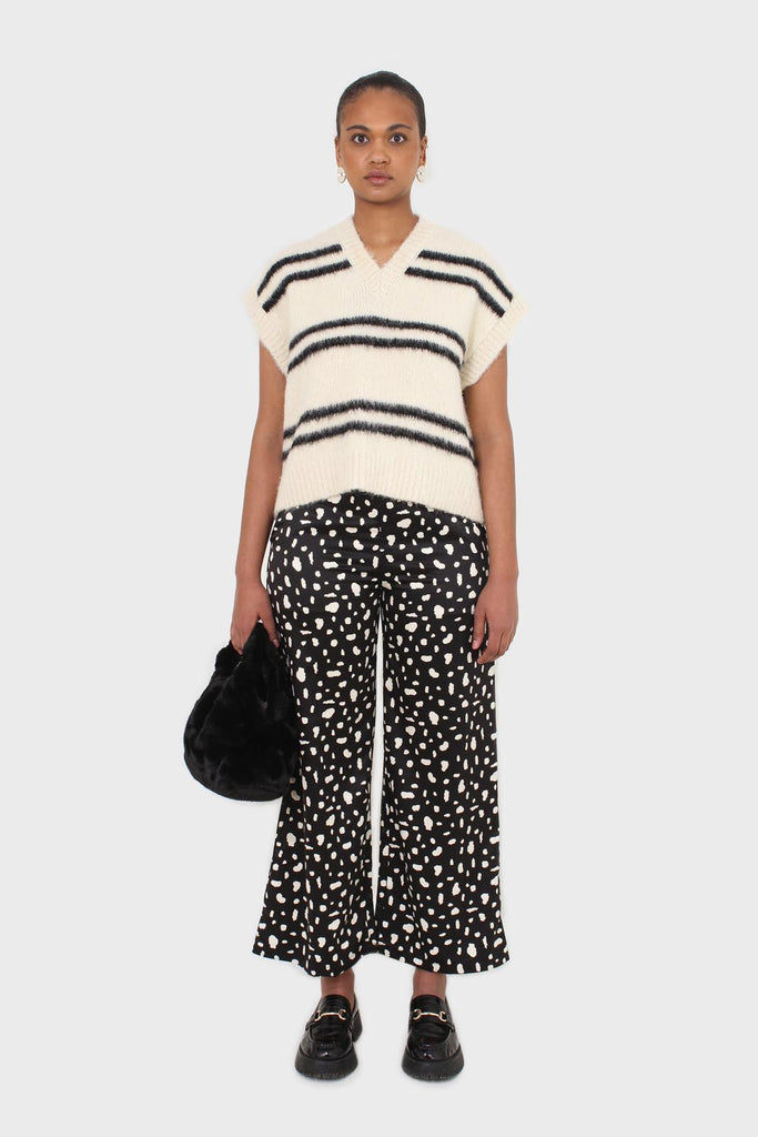 Black and white blotch print satin loose fit trousers_2
