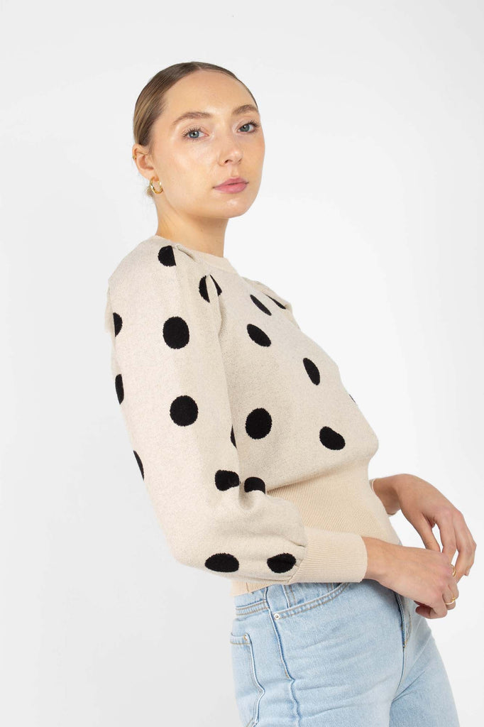 Beige and black polka dot puff sleeved jumper_2