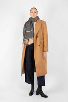 Ivory poodle textured V-neck jumper_6