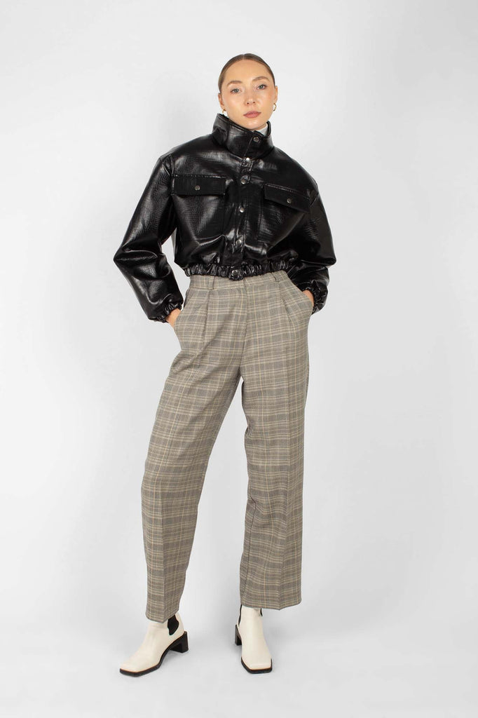 Grey checked high waisted loose fit trousers_4
