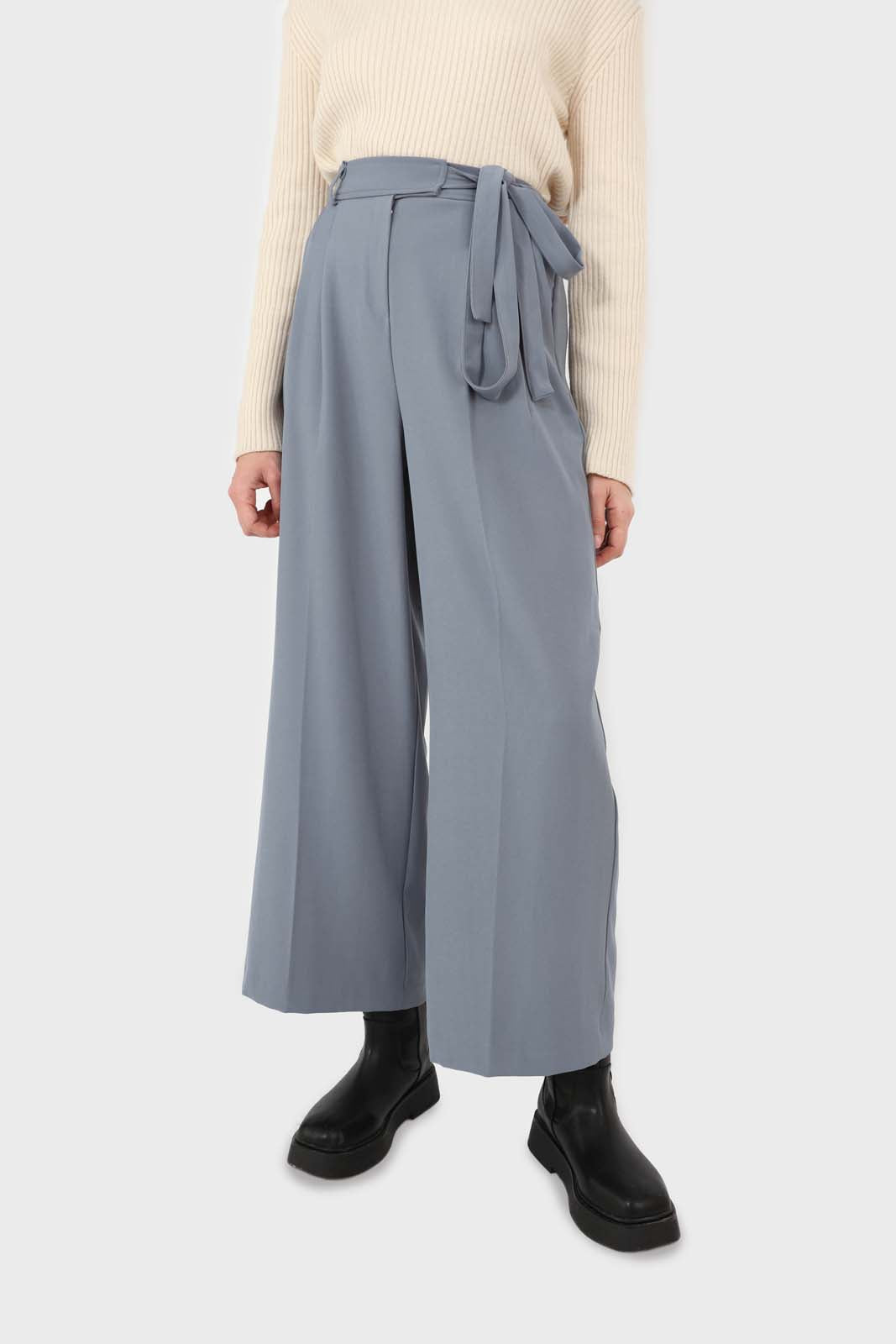 Blue soft belted loose fit trousers_1