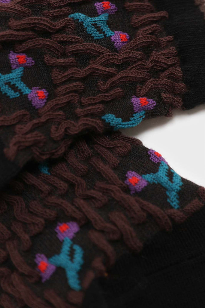 Black and purple cherry textured socks_2