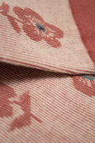 Pink jacquard flower socks_2