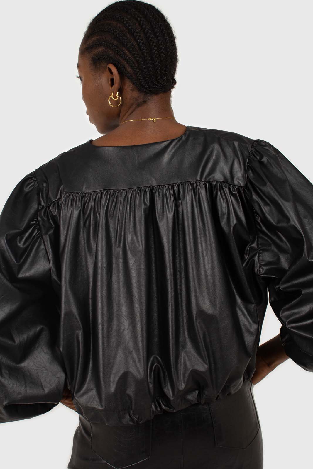 Black vegan leather v-neck puff sleeved blouse_6