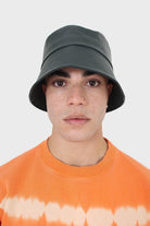 Green vegan leather bucket hat_1