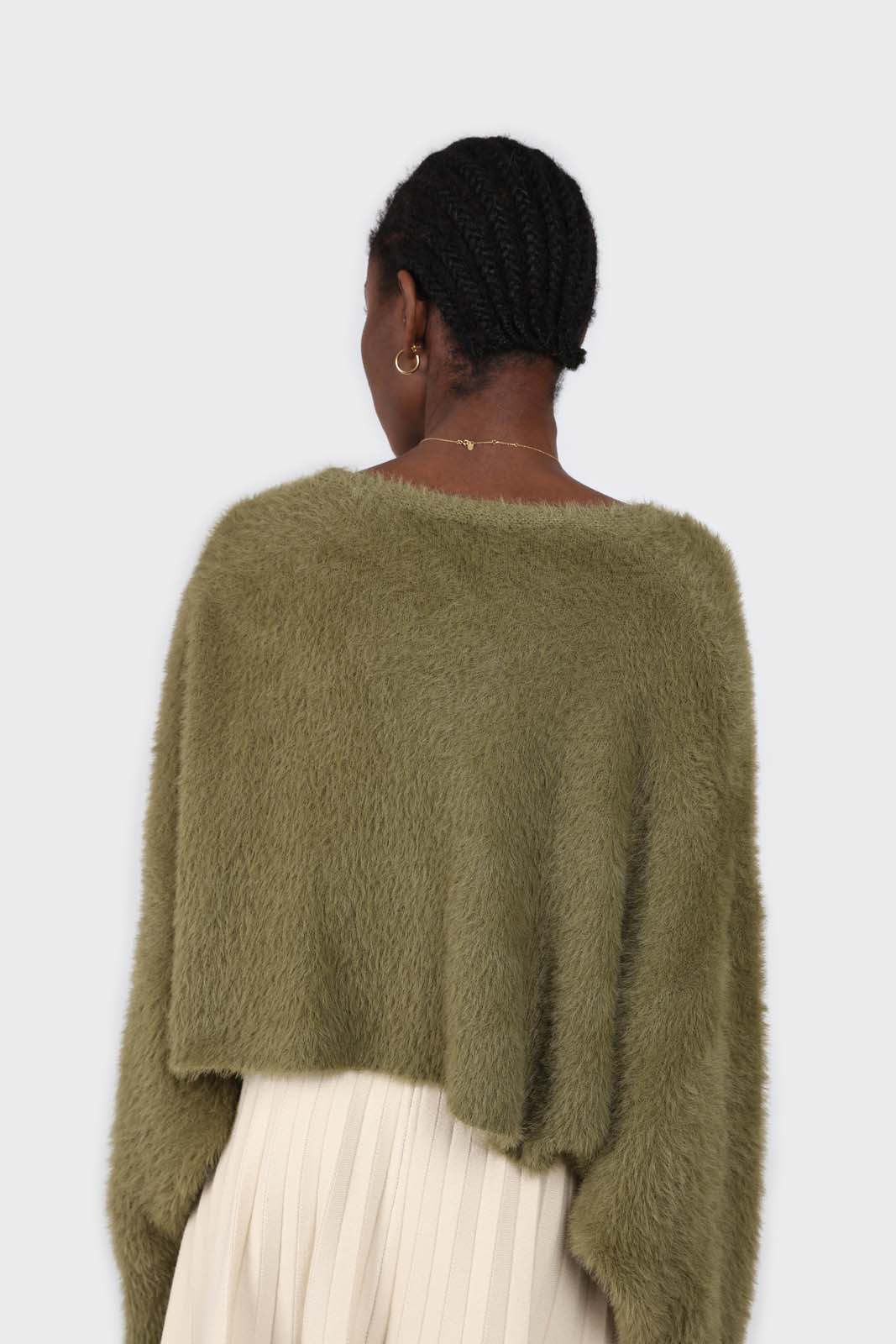 Khaki fuzzy tortoise shell button cardigan_5