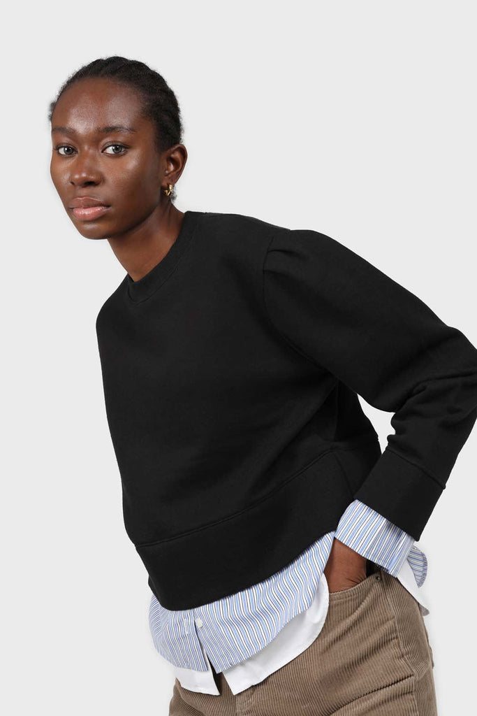 Black layered hem puff sleeved sweatshirt_3