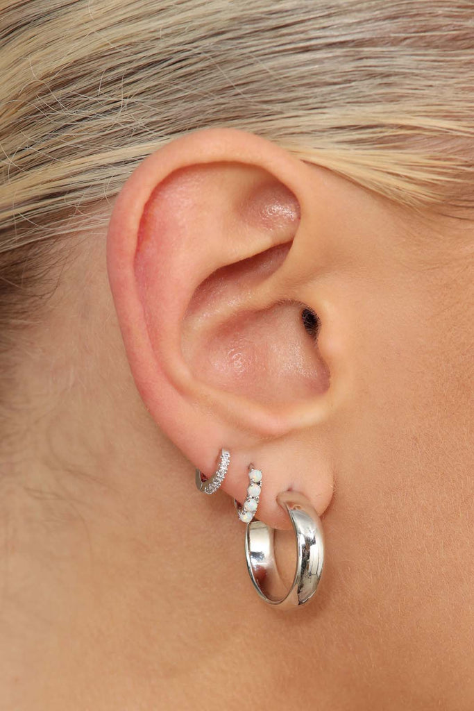 Silver iridescent huggie hoop earrings - 7mm_3