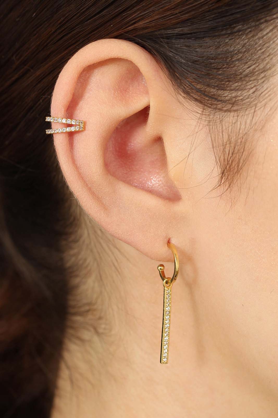 Gold dangling diamante bar hoop earrings