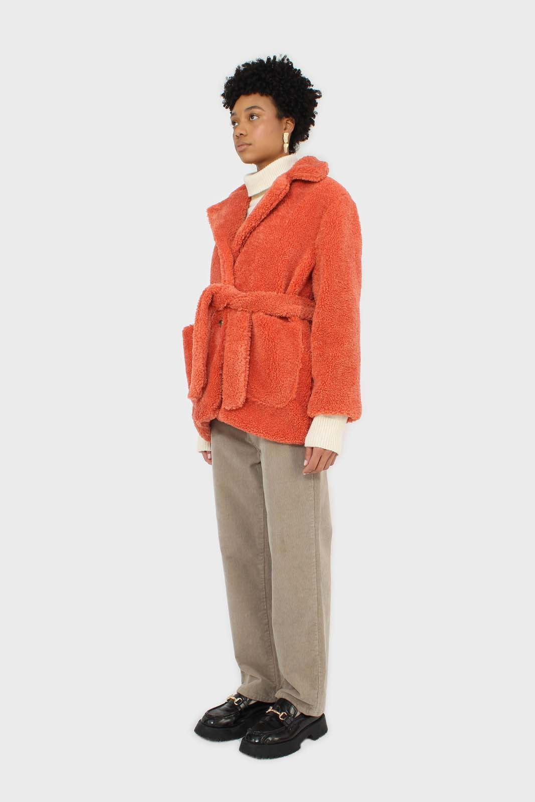 Coral teddy patch pocket belted jacket_4