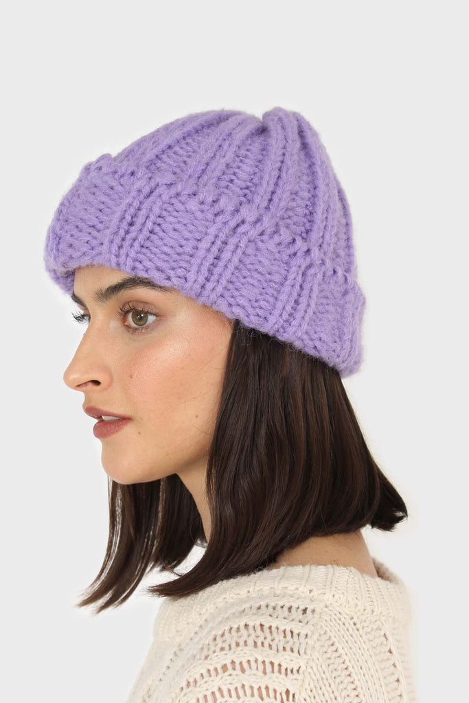 Lilac large ribbed wool beanie hat_2