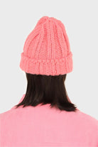 Pink large ribbed wool beanie hat_3
