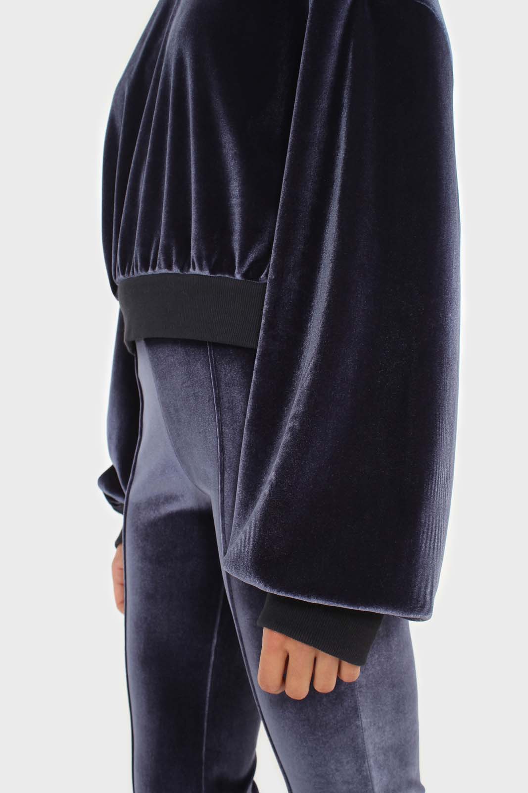 Navy smooth velvet balloon sleeve sweatshirt_2