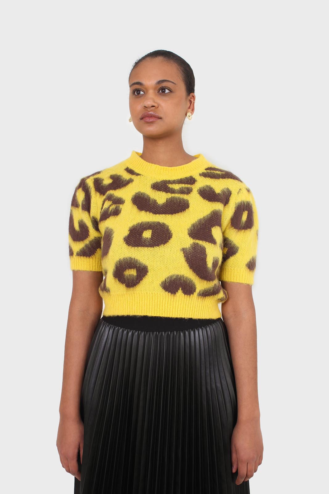 Yellow and brown brushed leopard knit tee_4