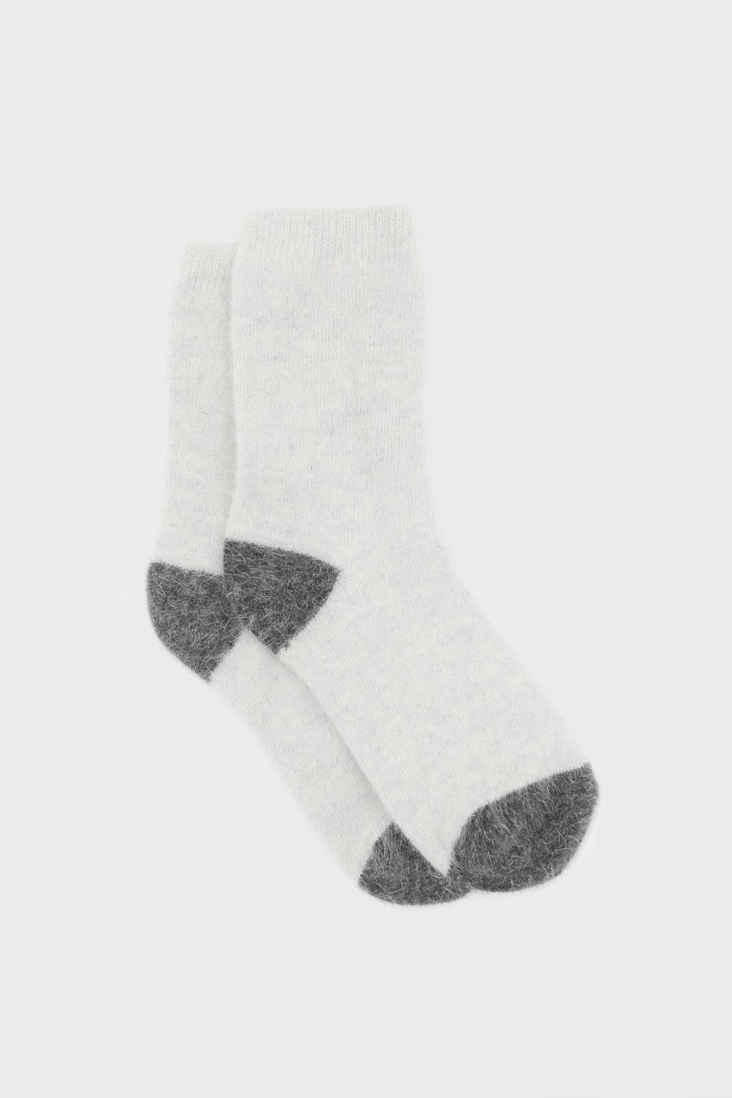 Ivory and charcoal furry color block angora socks_1