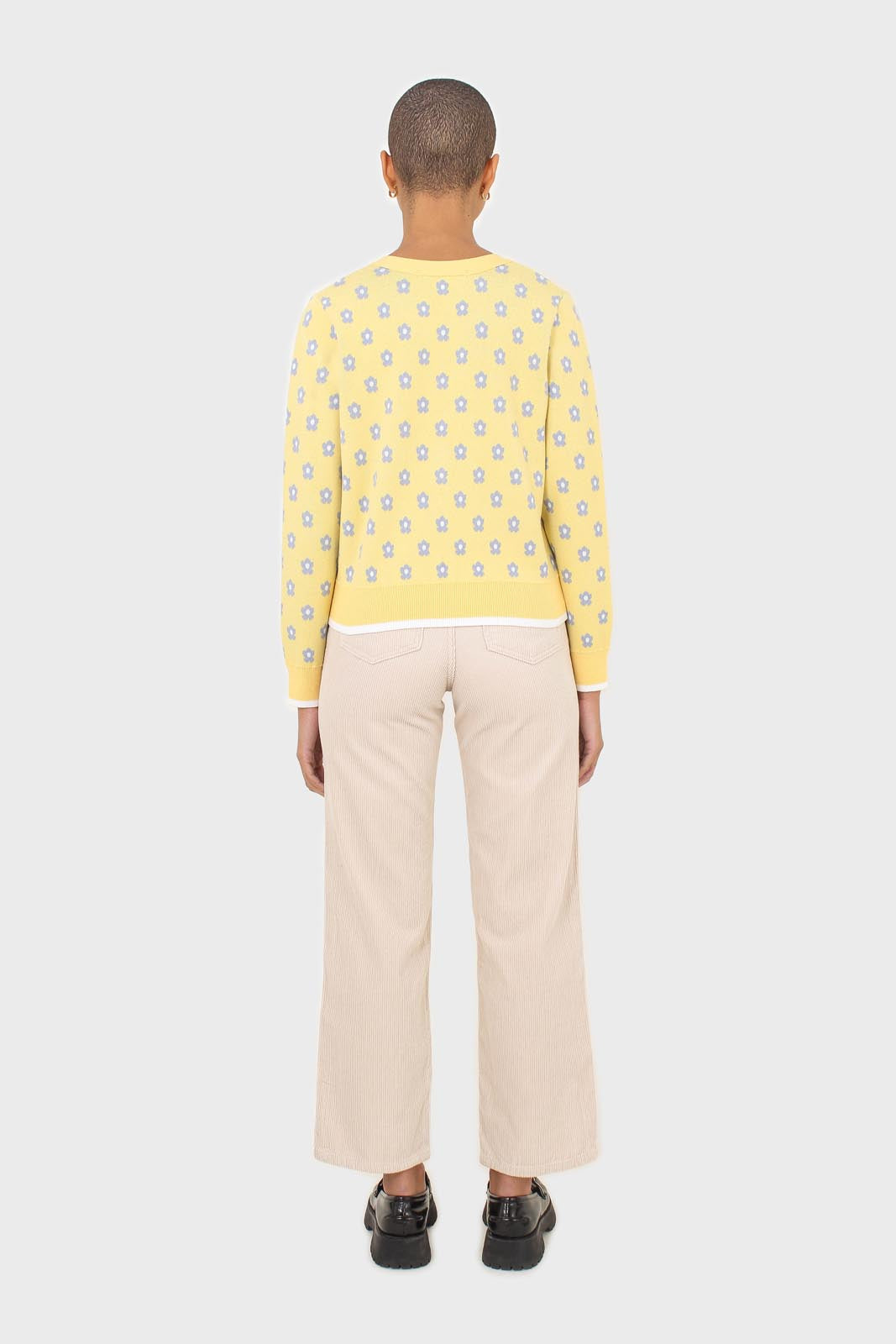 Yellow and blue intarsia daisy cardigan_9