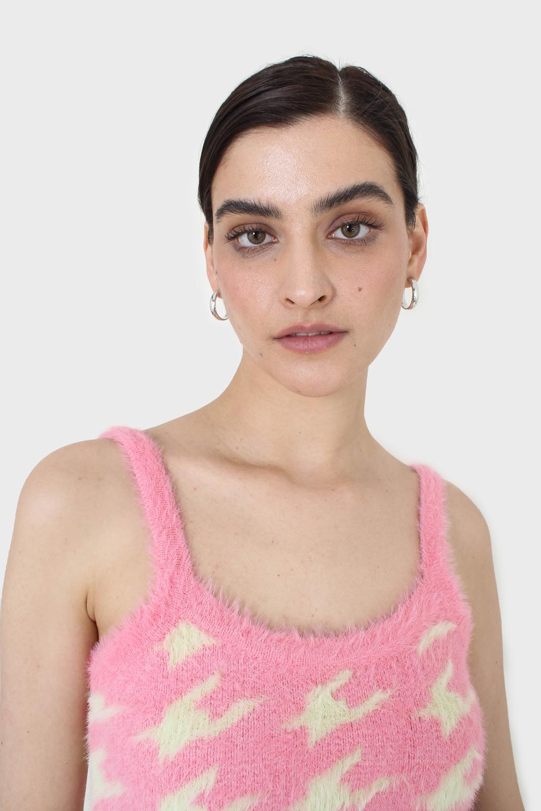 Pink and cream houndstooth fuzzy bralette_11