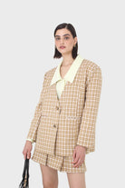 Yellow pointed collar blouse_8