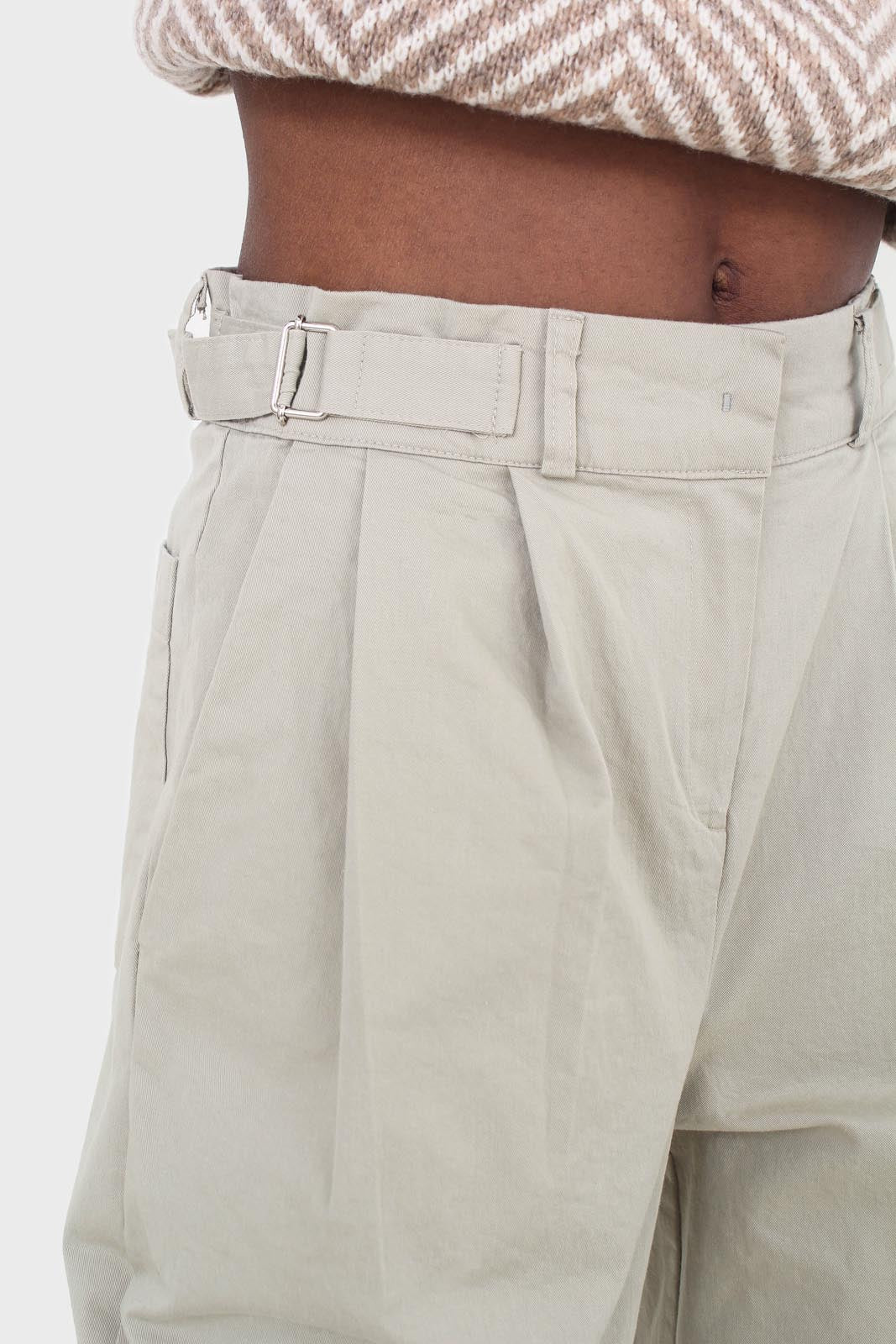 Khaki pleat front adjustable waistband trousers_4