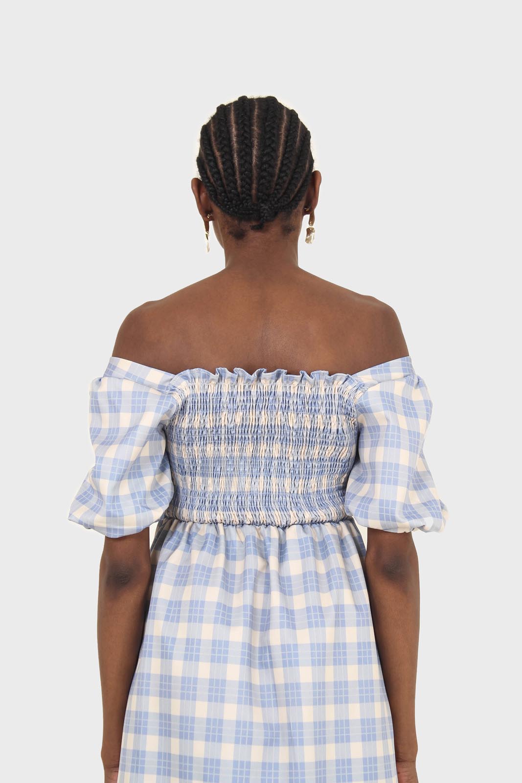 Blue and ivory checked shirred puff sleeved midi dress_7