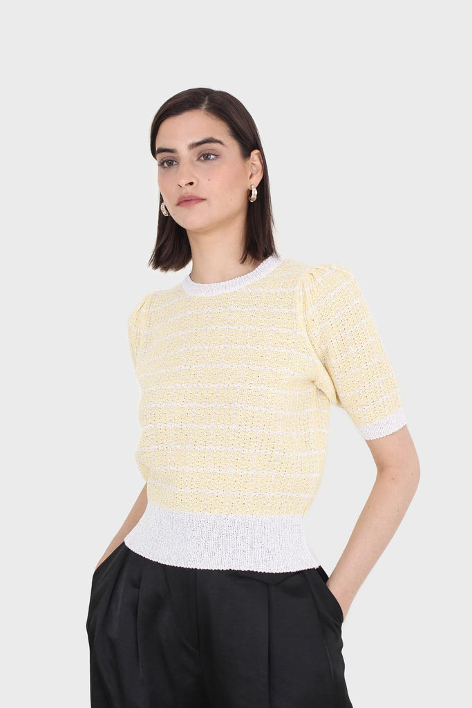 Yellow and ivory checked knitted puff sleeved top_8
