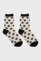 Cream and black daisy print socks_3