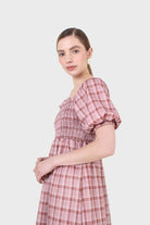 Red and ivory checked shirred puff sleeved midi dress_5