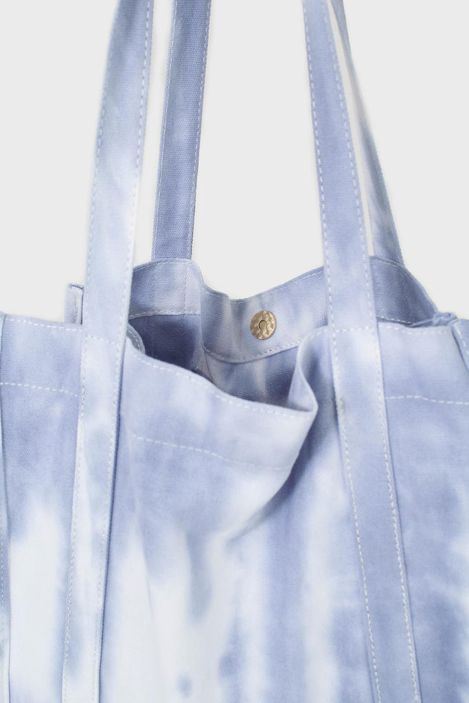 Blue tie dye raw edge canvas tote bag_2