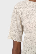 White and black dots micro pleated top_5