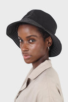 Black and white contrast stitch bucket hat_6