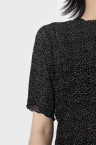 Black and white dots micro pleated top_3
