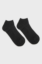 Black texture ribbed ankle socks_3