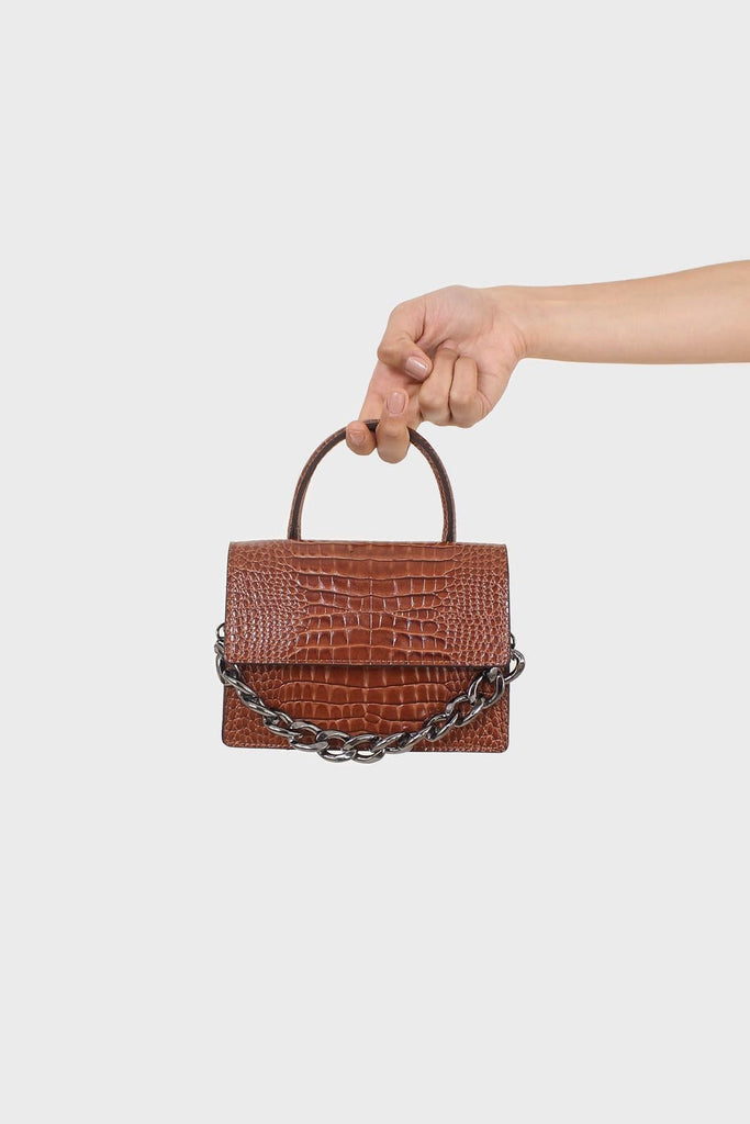 Brown croc skin rectangle thick chain handbag_2