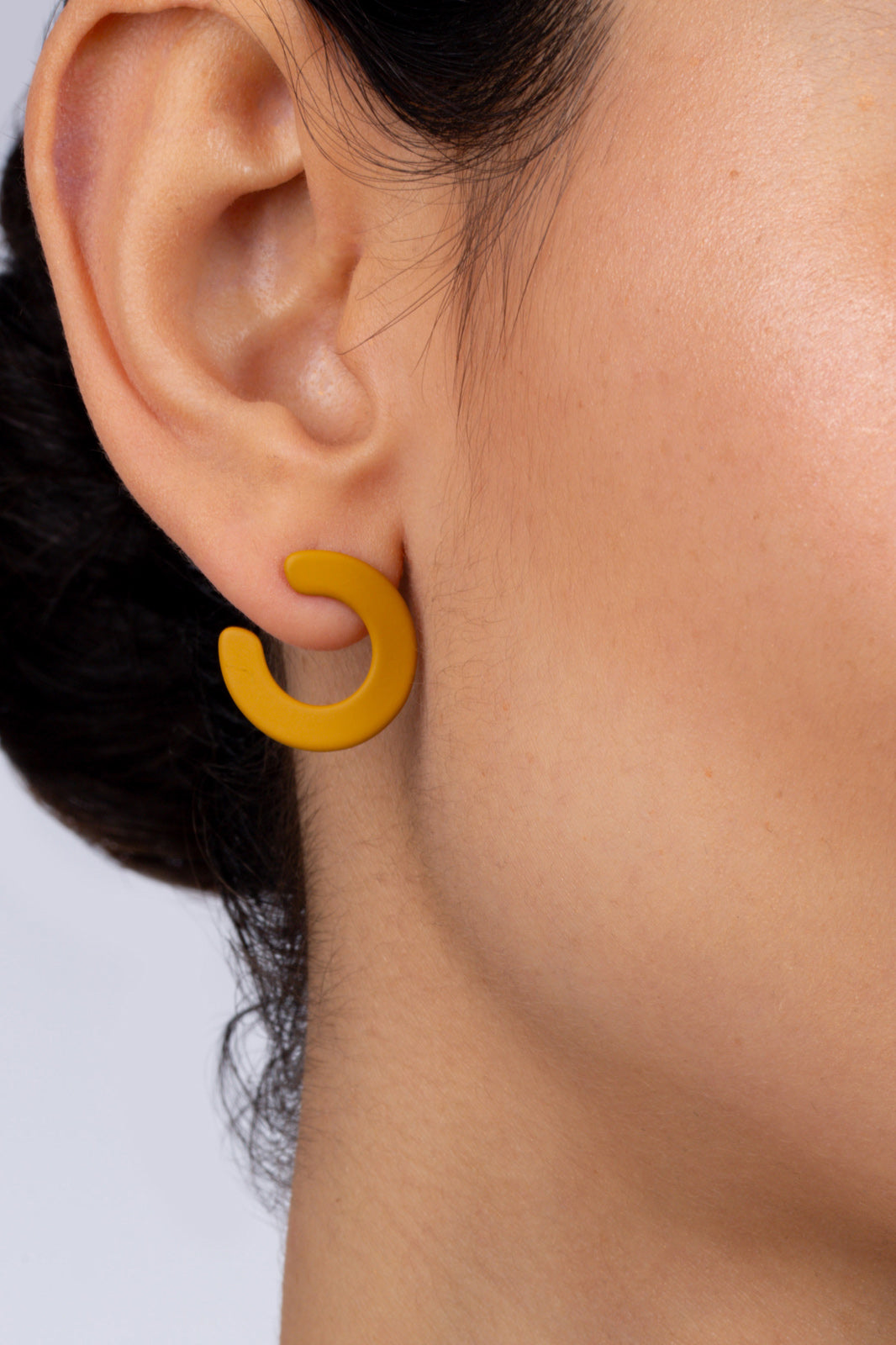 Mustard matte open circle stud earrings_2
