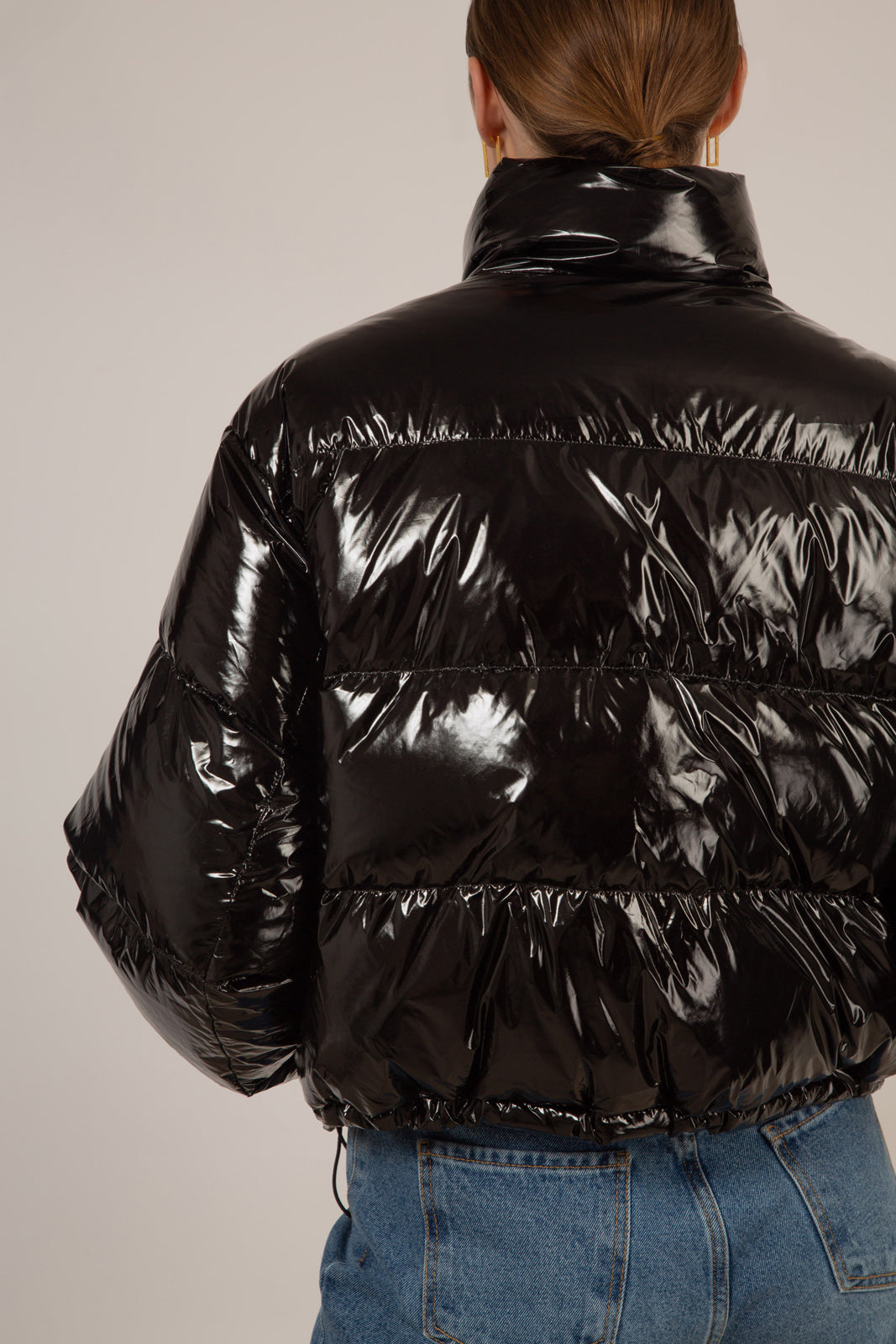 Black shiny down puffer jacket_10